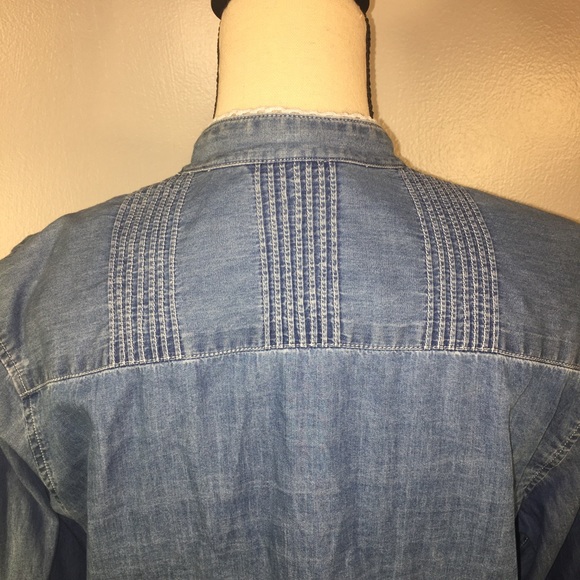 Lauren Ralph Lauren Jeans Co. Cotton Button Up Pin Tuck Long Sleeve Top Size 10 - Picture 12 of 15